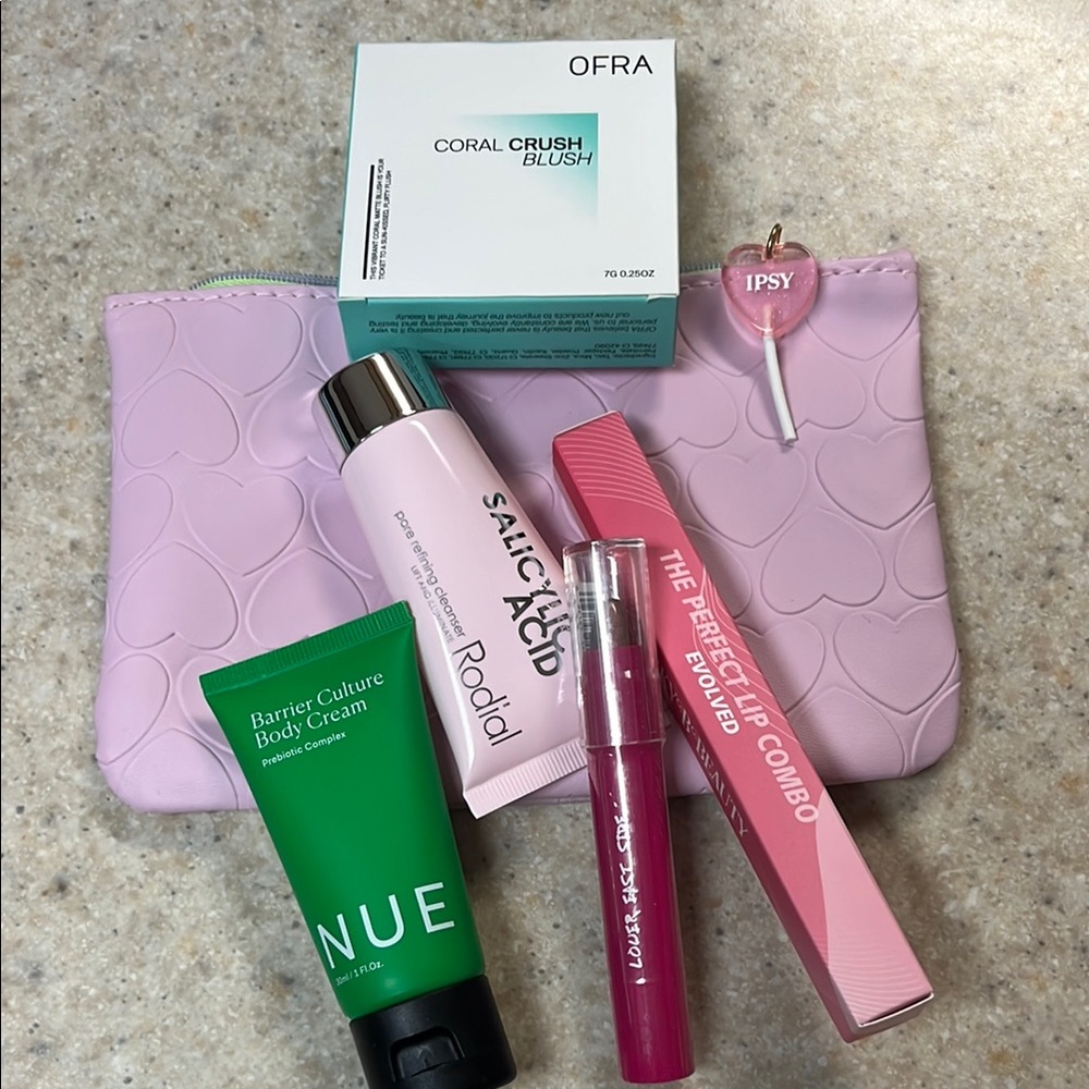 OFRA Pink Blush Radiant Glow